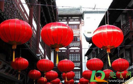 灯笼可以一年四季挂着吗