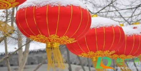 灯笼可以一年四季挂着吗