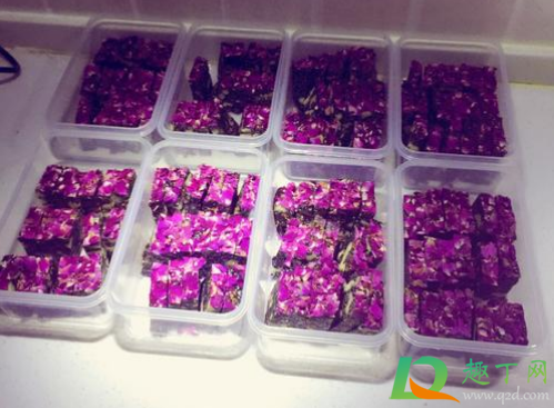 阿胶糕里的玫瑰花焉了还能吃吗