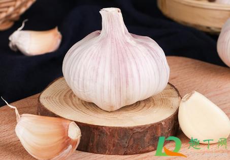 家里有股大蒜味是什么原因