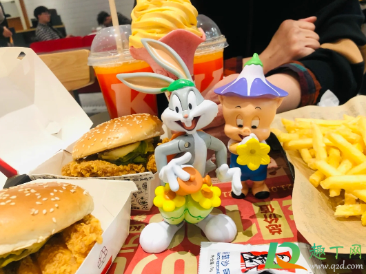 肯德基兔八哥玩具套餐多少钱