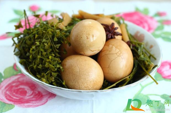 荠菜煮鸡蛋是吃鸡蛋还是喝汤