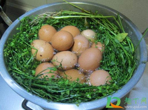 荠菜煮鸡蛋要不要剥壳