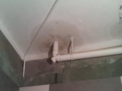 卫生间堵漏水做法与注意事项