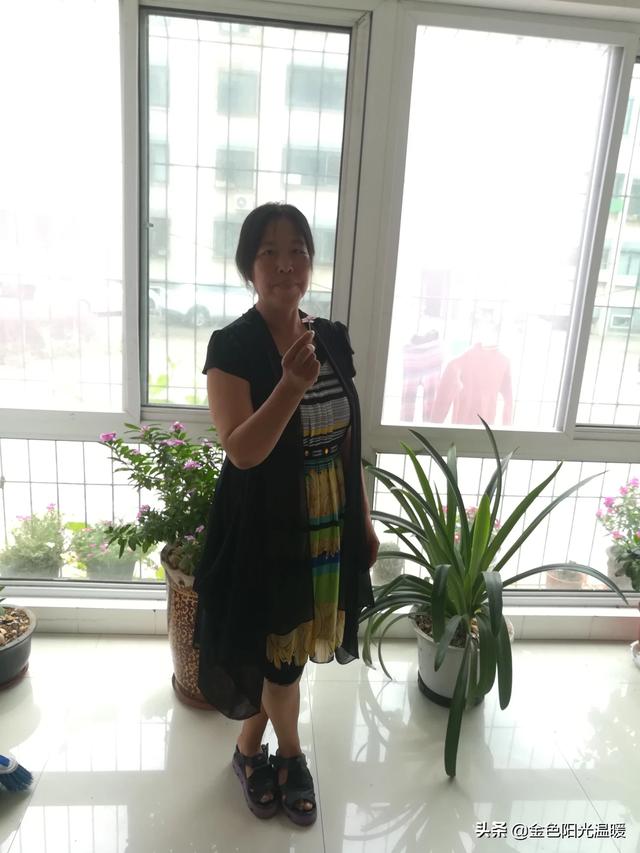 快50岁的女人了，不上班不做家务，大家认为这是命好吗？