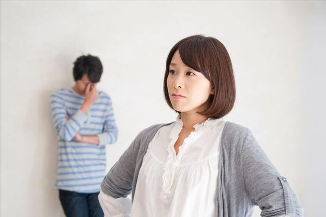现在中老年人都反感家里来客，为什么？