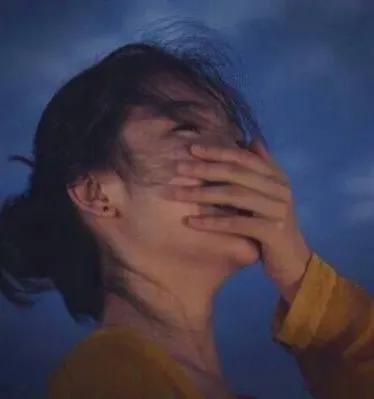 农村姑娘结婚之前赚了二十万，带走还是留给娘家好？为何？