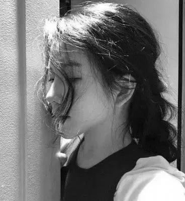 农村姑娘结婚之前赚了二十万，带走还是留给娘家好？为何？