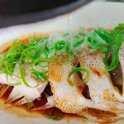 清蒸鲈鱼一般要多少时间 鲈鱼要蒸多久