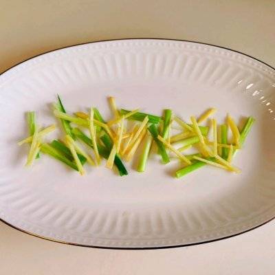 清蒸鲈鱼一般要多少时间 鲈鱼要蒸多久
