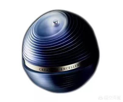 想给妈妈买一款好一点的面霜,有没有高端的面霜品牌推荐?