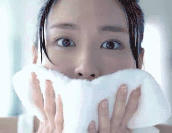 卸妆就是洗脸吗?