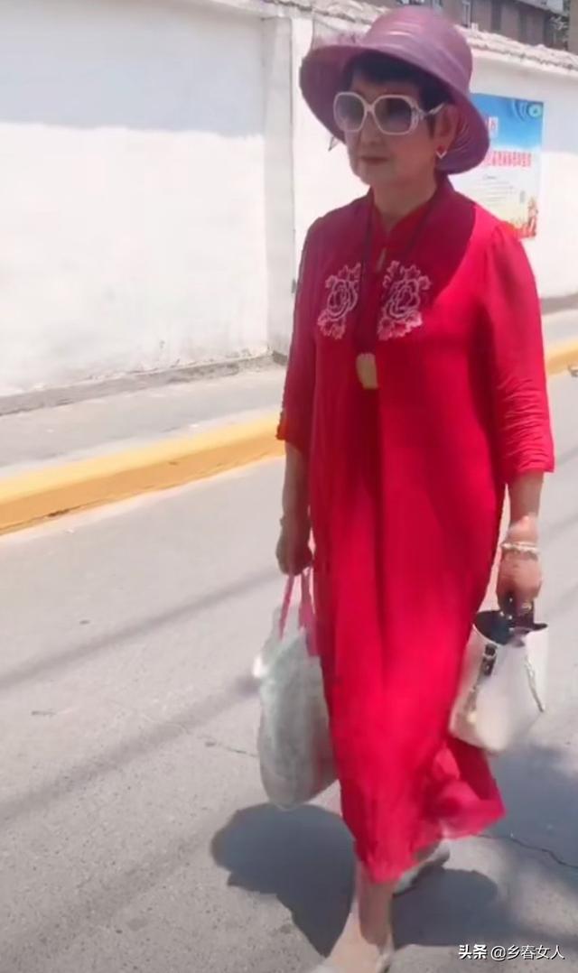 时髦和年龄有关系吗?时尚的穿搭会不会受到年龄的束缚?