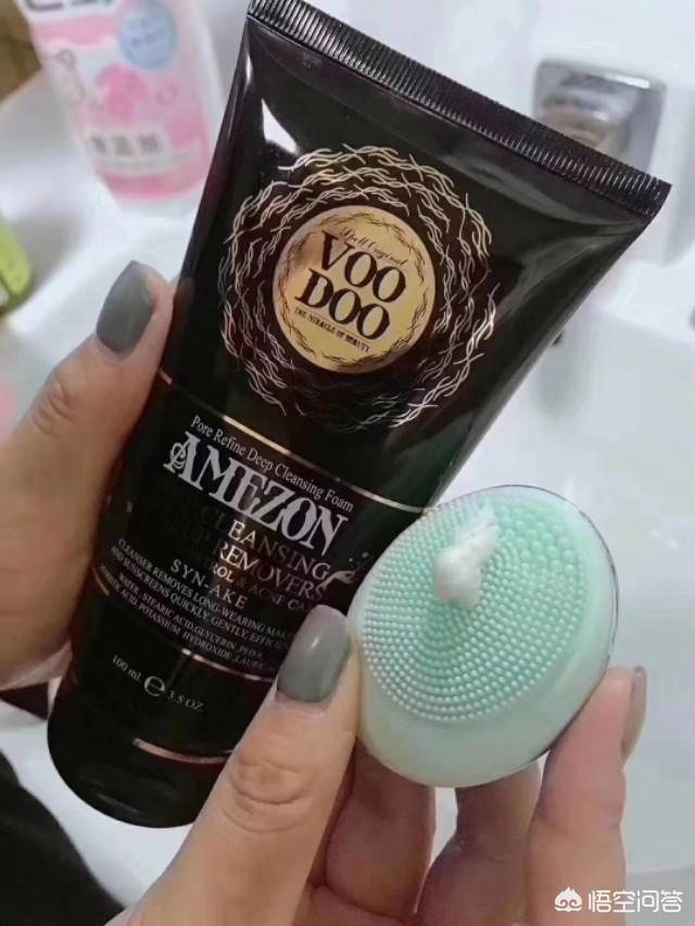 有学生党用的适合油性皮肤的护肤品吗?