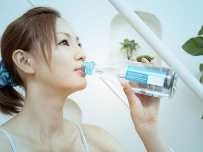 凌晨烧水算不算隔夜水