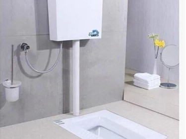 卫生间蹲便器高于地面台阶的原因