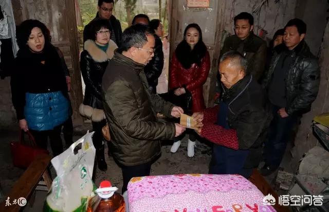 因病而成贫困户后，国家有什么帮助吗？