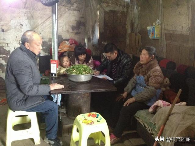 一户人家只有奶奶和孙子两个人,这样可以算贫困户吗?