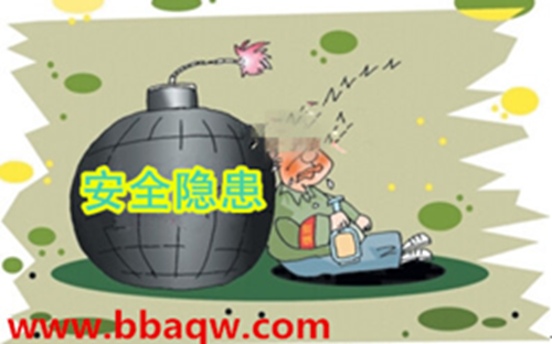 楼盘现易点燃泡沫墙 查找你不知道的家庭安全隐患
