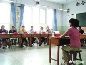 如何才能成为公务员？