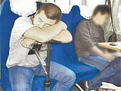 坐火车睡觉会被偷吗