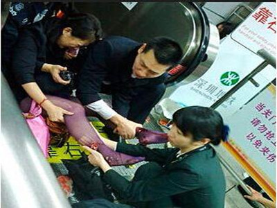地铁中如何防踩踏