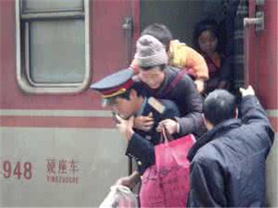老年人患有哪些疾病不宜乘坐火车