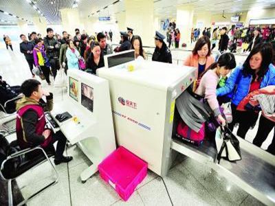 地铁安检仪辐射会残留在物体上吗