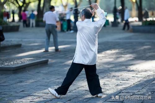 有哪些特征是长寿的人普遍具备的?