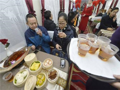 火车上吃哪些食物才健康
