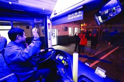 来涨知识：末班车司机如何回家的