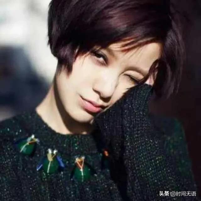 我还没有答应是他的女朋友,他就亲我了,怎么办?