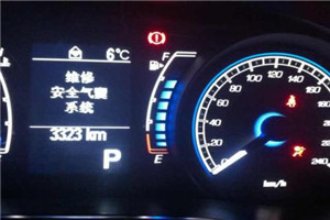 安全气囊灯亮可行驶吗