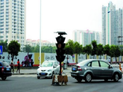 过红绿灯逆向行驶扣几分