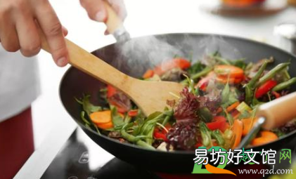 炒锅底有坑还能用吗