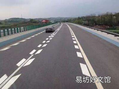 道路交通标线中白色虚线的作用