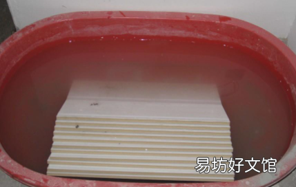 什么瓷砖不用泡水贴