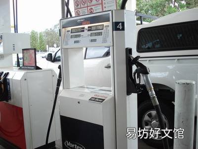 加油时汽车静电会引发火灾吗