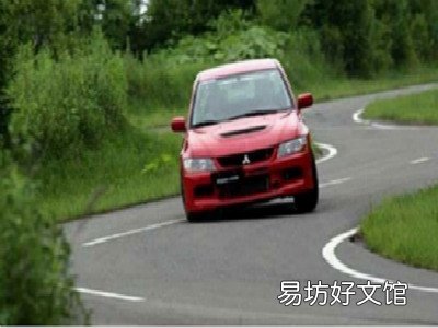 车辆拐弯注意事项