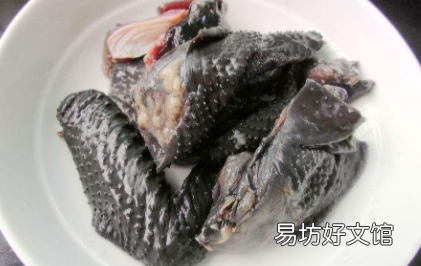 乌鸡好吃还是普通鸡肉好吃