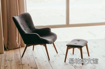 地板粘脚是什么原因