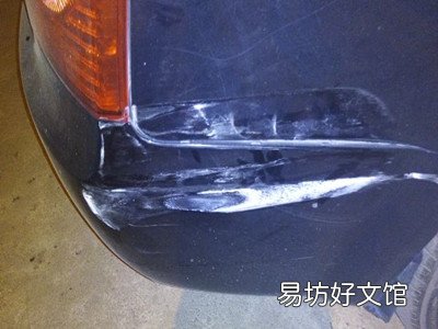 小区内车辆刮蹭保险赔吗