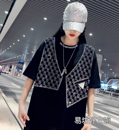短袖是不是买大一号好
