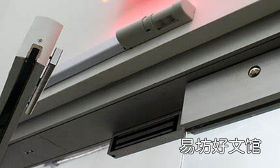 磁吸门锁了如何打开