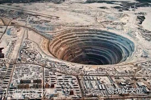 苏联挖地球挖了1.2万米为何停止了?苏联怎么不继续挖地球?