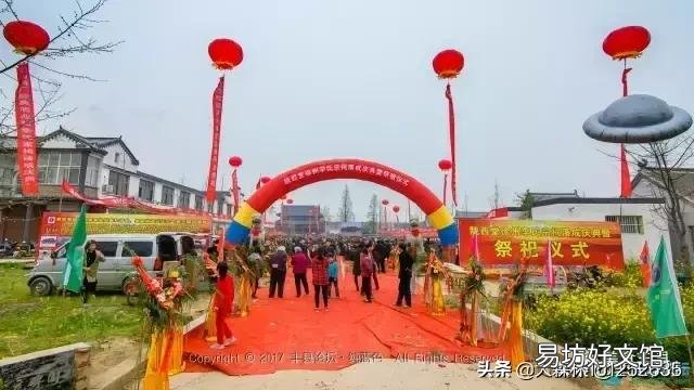 老师请帮忙如何为怀念老家故居作一首诗?