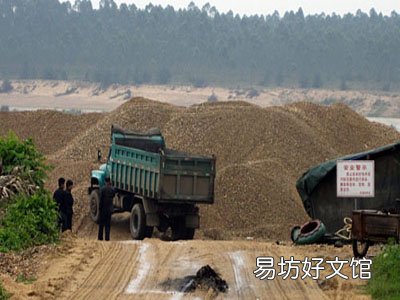 货车砂石路面行车注意事项