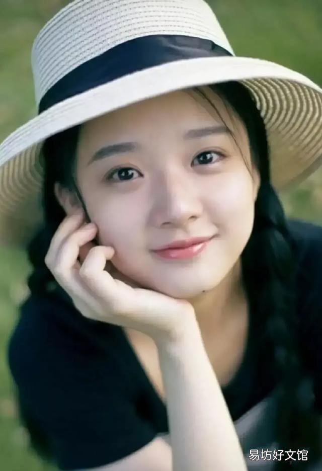 我和女朋友同村同姓,我和她爷爷一个辈份,想问下有没有出五服?