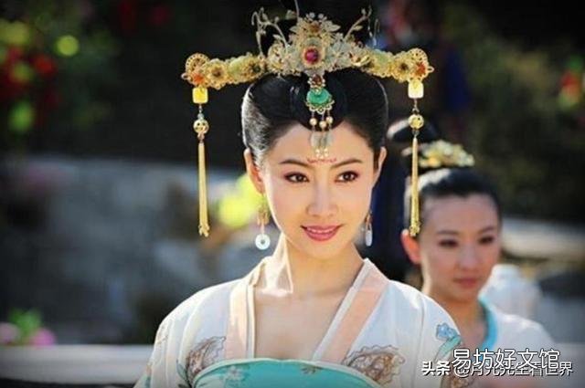 李世民当初权势那么大，李渊的妃子为何不巴结李世民？