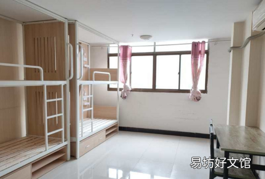 大学宿舍住三年还是四年